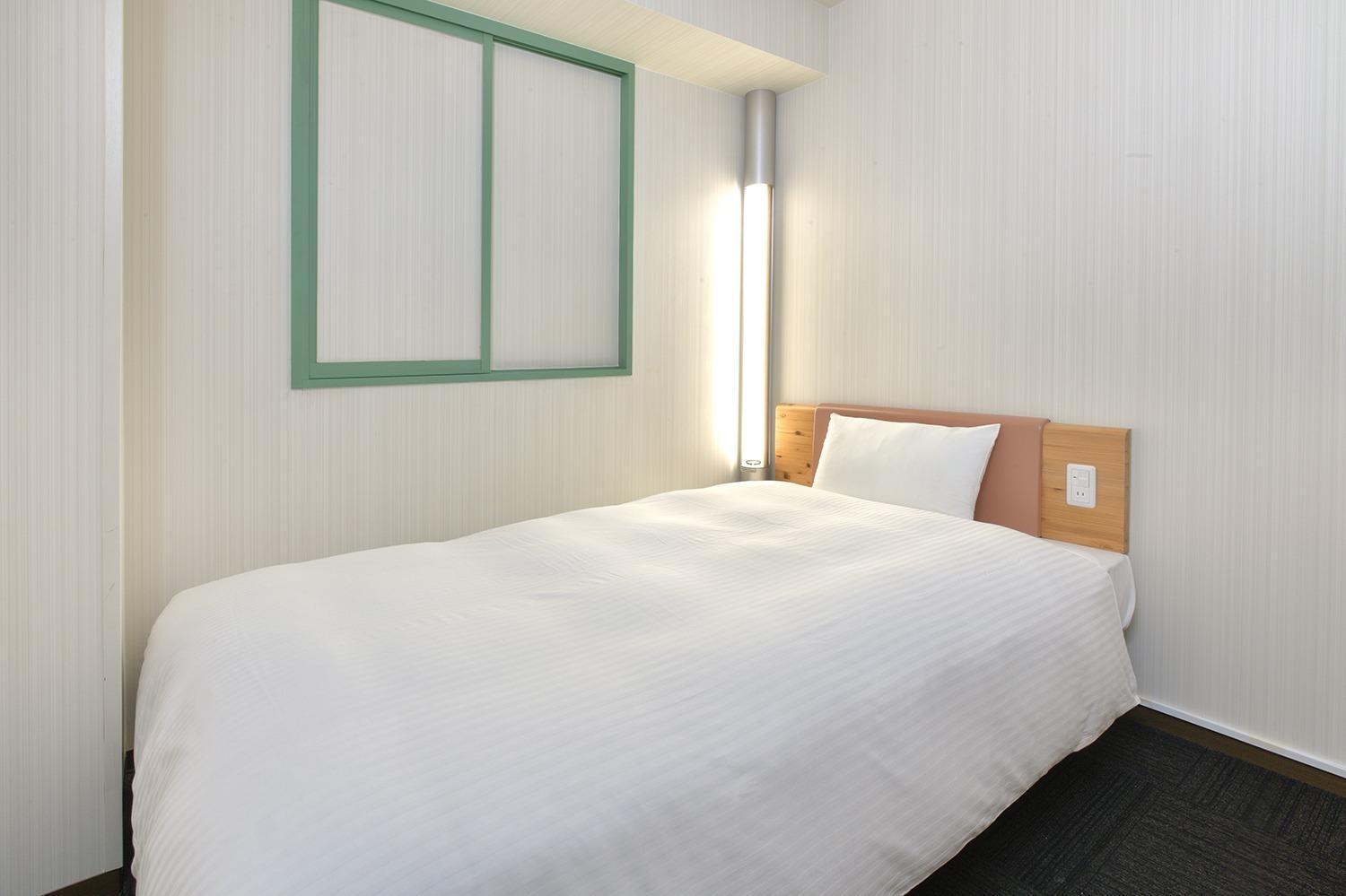 R&B Hotel Hakata Ekimae 1 - Vacation Stay 16386V Фукуока Экстерьер фото